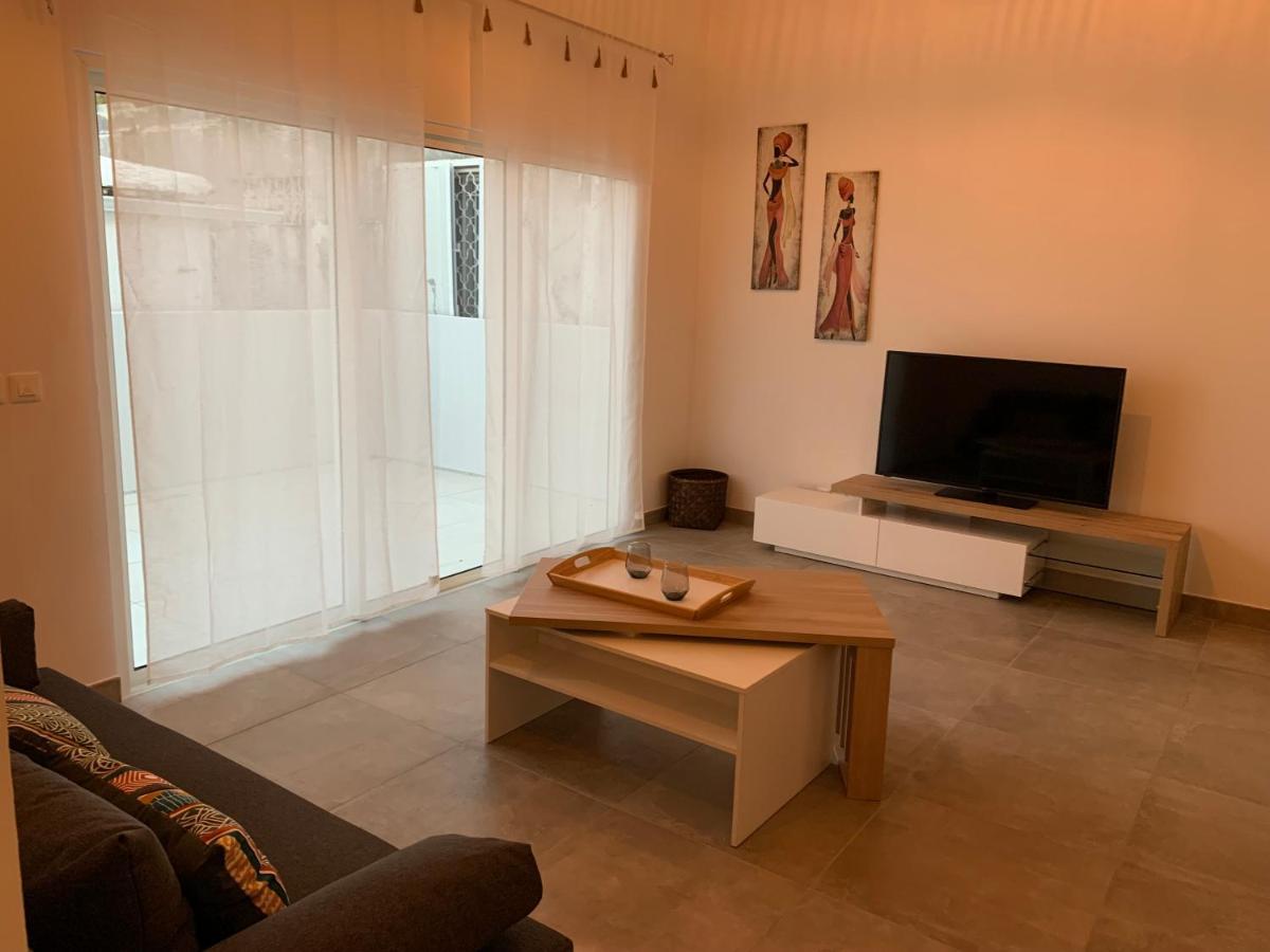 شقة Duplex Cosy Au Coeur De Marigot ماريجوت المظهر الخارجي الصورة